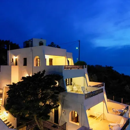 Pelagos Seafront Accommodation - George Myrties Exterior photo
