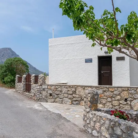 Pelagos Seafront Accommodation - George Myrties Exterior photo