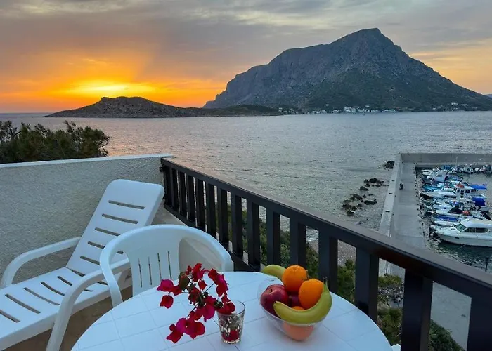 Pelagos Seafront Accommodation - George