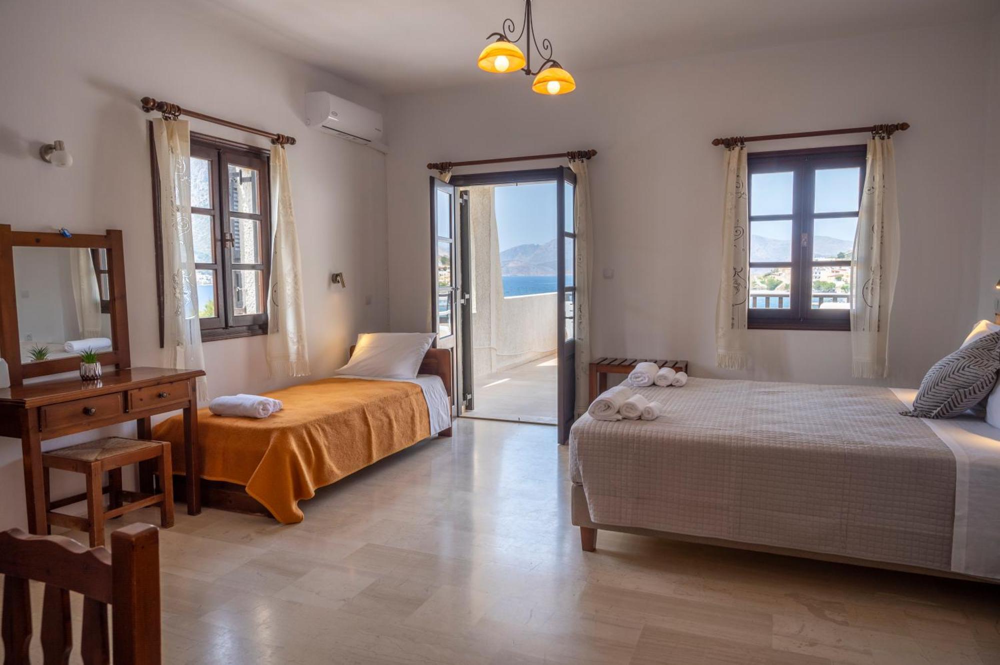 Apartment Pelagos Seafront - George
